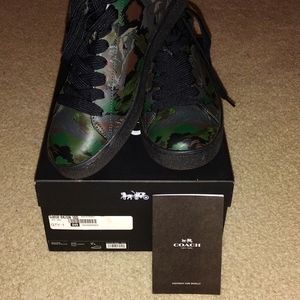 Coach men shoe size 10